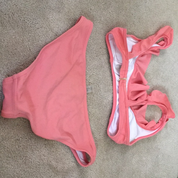 VS Bikini - Picture 3 of 4